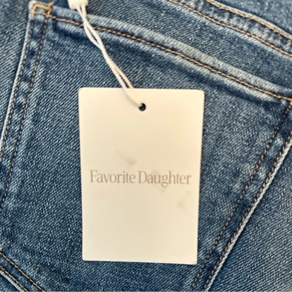 FAVORITE DAUGHTER Jeans High Rise Slim Straight Denim Size 25 NWT $198 MSRP NEW - Picture 17 of 17
